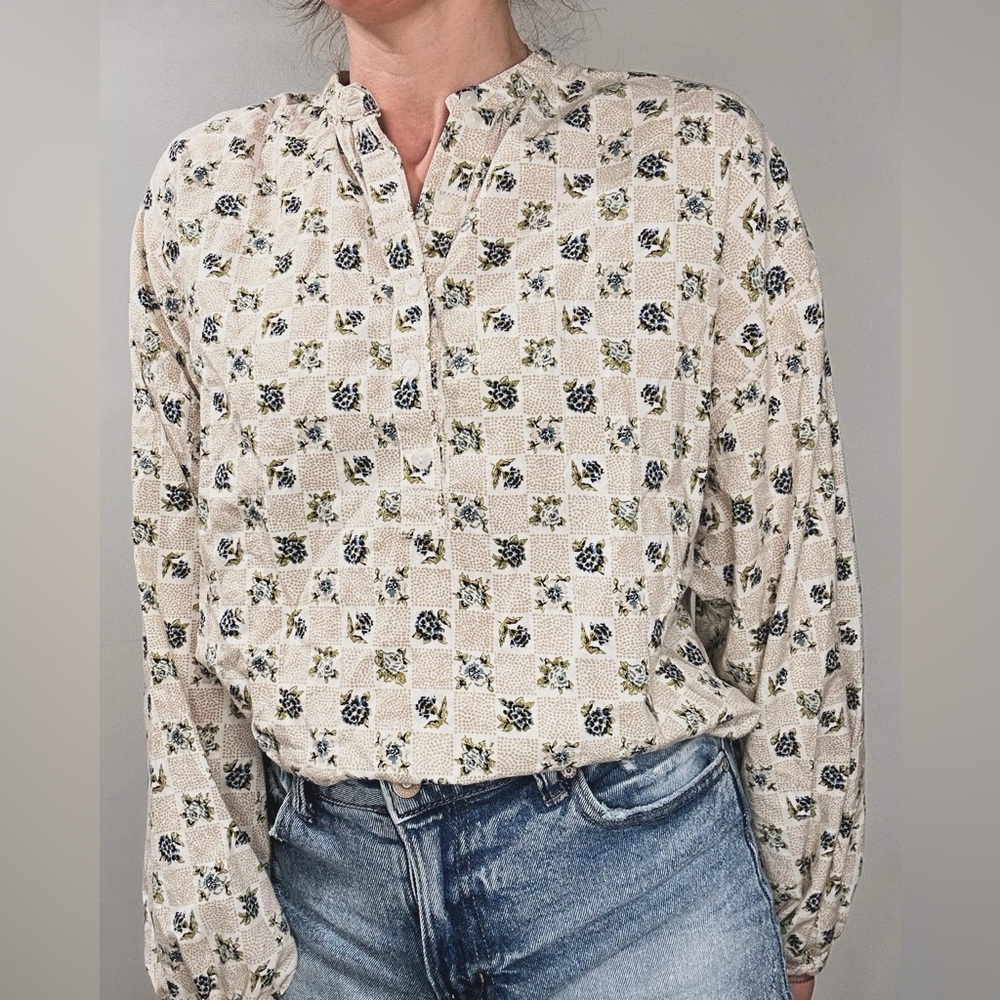 Women’s cotton flowy cottagecore top with patchwork and floral details sz xsmall